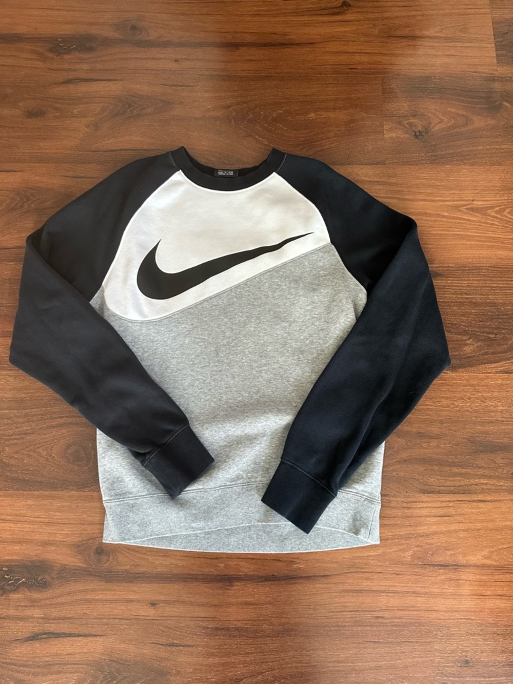 Nike Teal, Black & Gray Pullover Hoodies and Crew - Picture 3 of 3